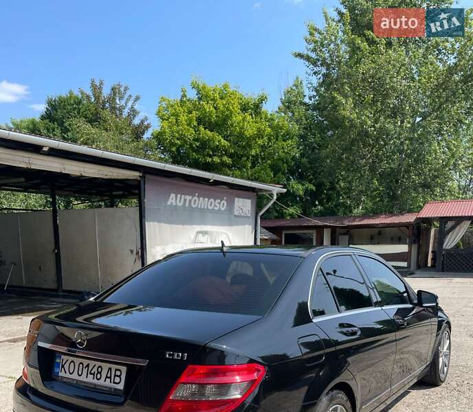 Седан Mercedes-Benz C-Class 2008 в Ужгороде