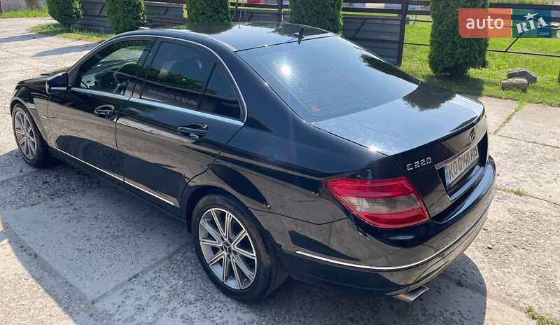 Седан Mercedes-Benz C-Class 2008 в Ужгороде