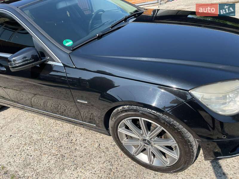 Седан Mercedes-Benz C-Class 2008 в Ужгороде