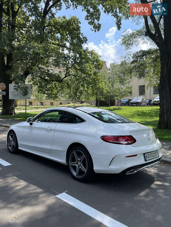 Купе Mercedes-Benz C-Class 2016 в Киеве
