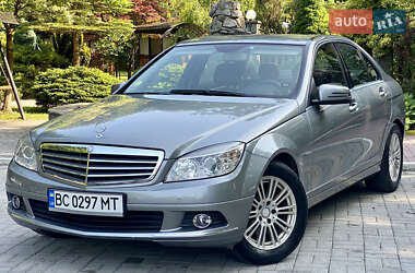 Седан Mercedes-Benz C-Class 2010 в 