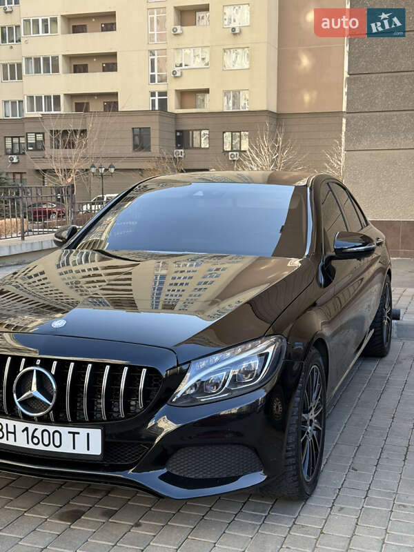 Mercedes-Benz C-Class 2015