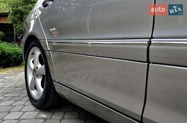 Седан Mercedes-Benz C-Class 2004 в 