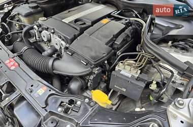 Седан Mercedes-Benz C-Class 2004 в 