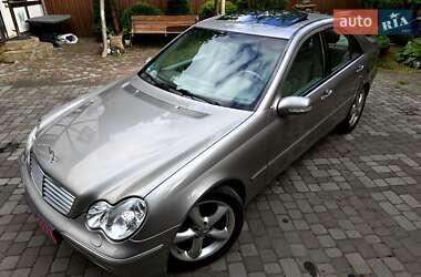 Седан Mercedes-Benz C-Class 2004 в 