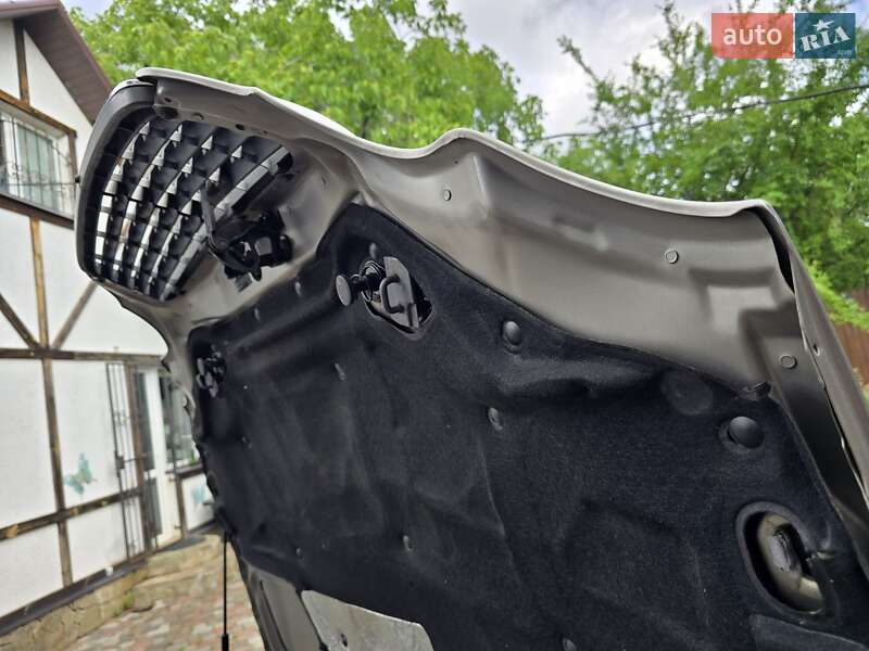 Седан Mercedes-Benz C-Class 2004 в Полтаве