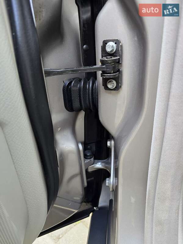 Седан Mercedes-Benz C-Class 2004 в Полтаве