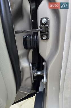 Седан Mercedes-Benz C-Class 2004 в 