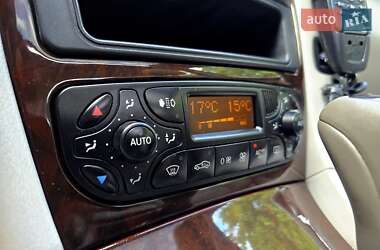 Седан Mercedes-Benz C-Class 2004 в 