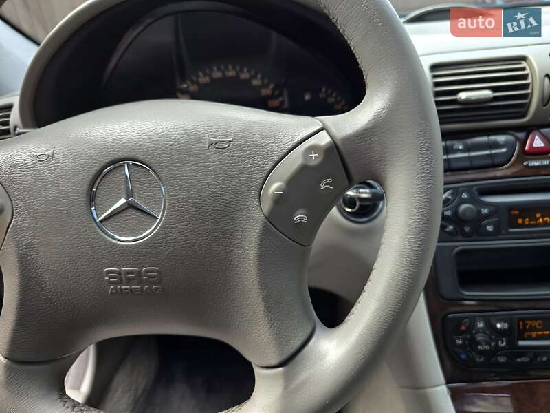Седан Mercedes-Benz C-Class 2004 в Полтаве