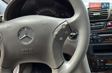 Седан Mercedes-Benz C-Class 2004 в 