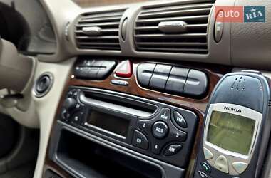 Седан Mercedes-Benz C-Class 2004 в 