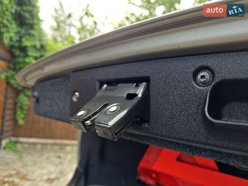 Седан Mercedes-Benz C-Class 2004 в Полтаве