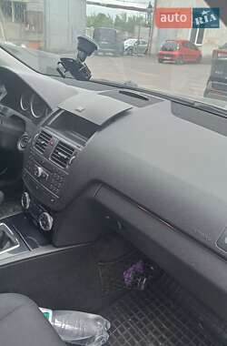 Универсал Mercedes-Benz C-Class 2010 в 