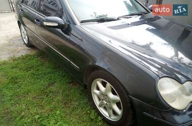 Седан Mercedes-Benz C-Class 2001 в 