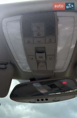 Седан Mercedes-Benz C-Class 2013 в 