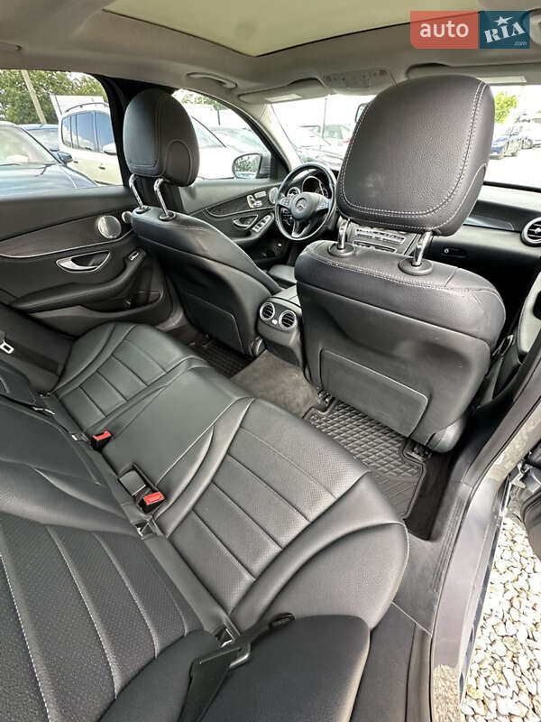 Седан Mercedes-Benz C-Class 2015 в Ивано-Франковске