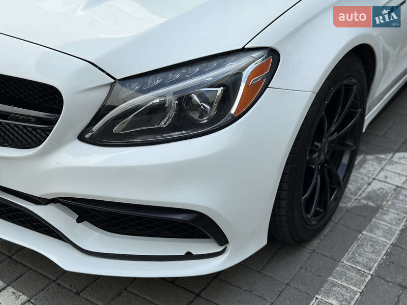 Седан Mercedes-Benz C-Class 2017 в Киеве