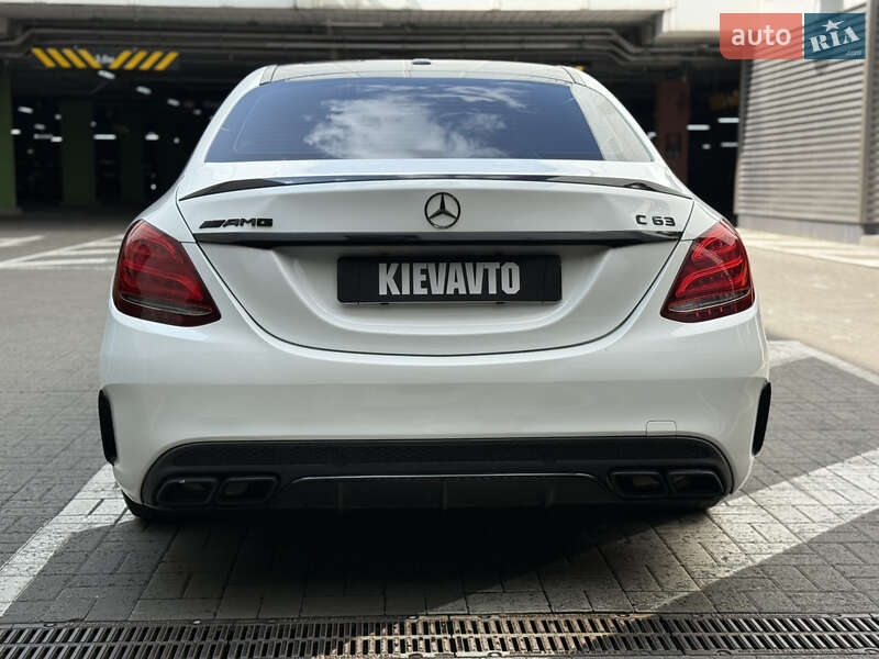 Седан Mercedes-Benz C-Class 2017 в Киеве