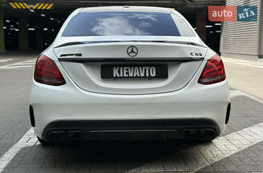Седан Mercedes-Benz C-Class 2017 в 