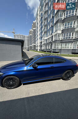 Купе Mercedes-Benz C-Class 2016 в 