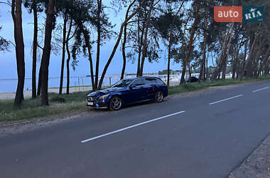Универсал Mercedes-Benz C-Class 2017 в 