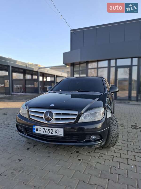 Седан Mercedes-Benz C-Class 2008 в Новом Буге фото 10 Седан Mercedes-Benz C-Class 2008 в Новом Буге