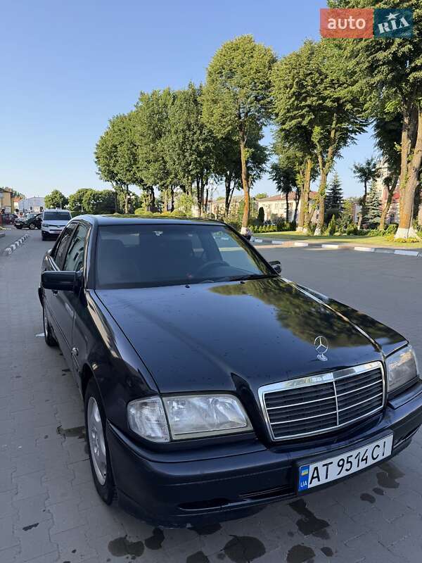 Mercedes-Benz C-Class 2000