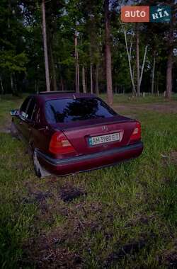Седан Mercedes-Benz C-Class 1997 в 