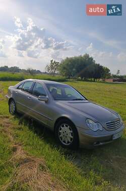 Седан Mercedes-Benz C-Class 2003 в 