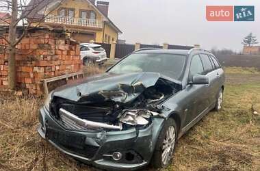 Универсал Mercedes-Benz C-Class 2011 в Киеве