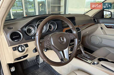 Седан Mercedes-Benz C-Class 2012 в 