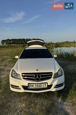 Mercedes-Benz C-Class 2012 Mercedes-Benz C-Class 2012