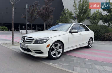 Mercedes-Benz C-Class 2010 Mercedes-Benz C-Class 2010