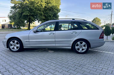 Универсал Mercedes-Benz C-Class 2004 в 