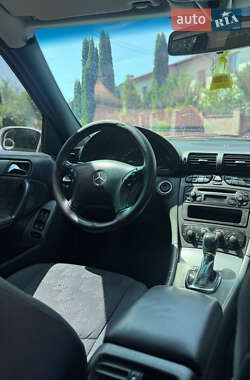 Седан Mercedes-Benz C-Class 2002 в 