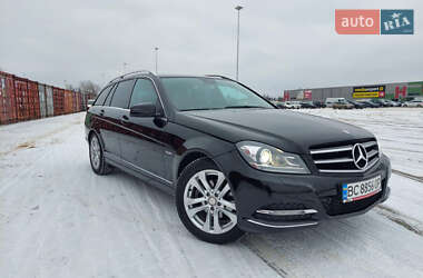 Універсал Mercedes-Benz C-Class 2012 в 