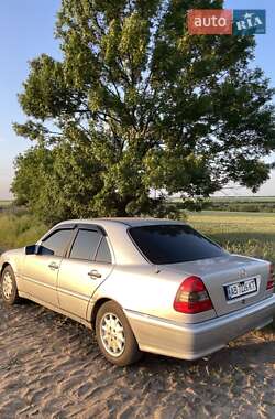 Седан Mercedes-Benz C-Class 1995 в 