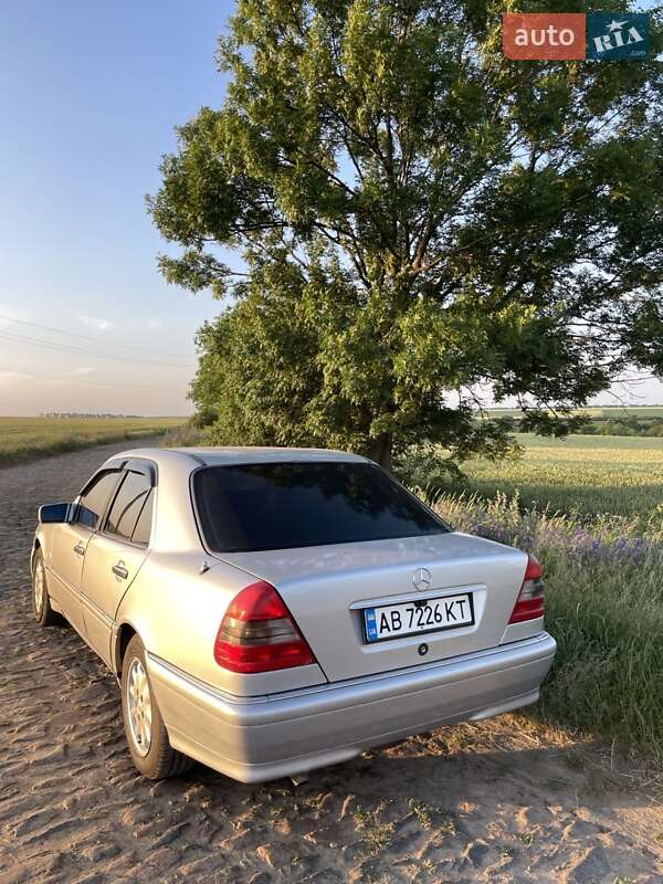 Седан Mercedes-Benz C-Class 1995 в Виннице фото 10 Седан Mercedes-Benz C-Class 1995 в Виннице