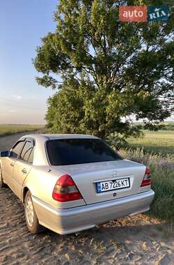 Седан Mercedes-Benz C-Class 1995 в 