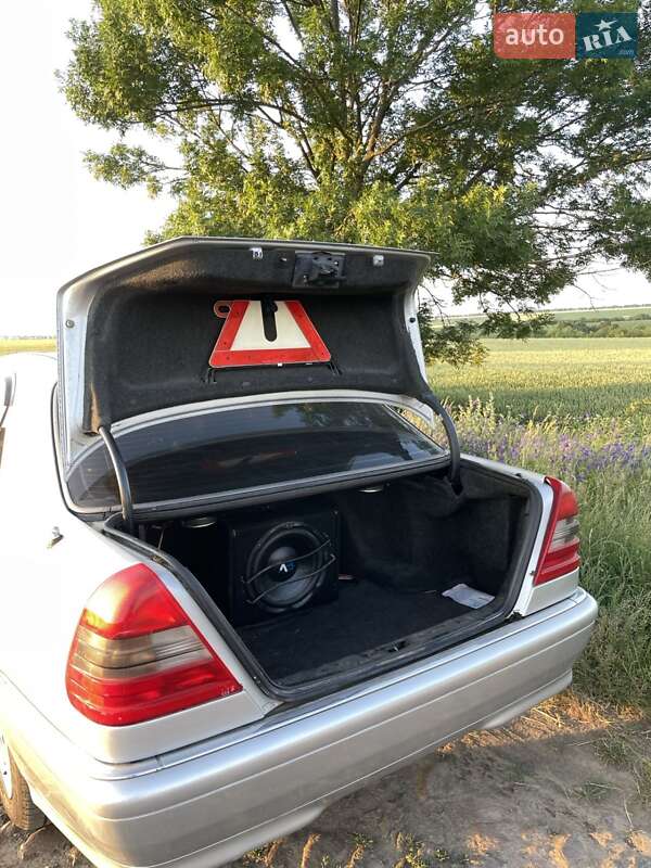 Седан Mercedes-Benz C-Class 1995 в Виннице фото 33 Седан Mercedes-Benz C-Class 1995 в Виннице