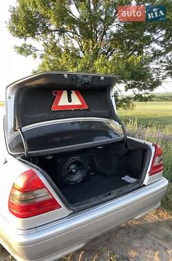 Седан Mercedes-Benz C-Class 1995 в 