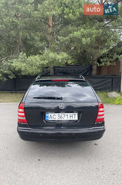 Универсал Mercedes-Benz C-Class 2006 в 