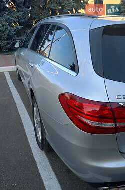 Универсал Mercedes-Benz C-Class 2015 в 