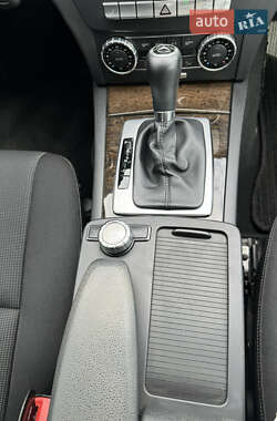 Седан Mercedes-Benz C-Class 2013 в 