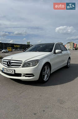 Седан Mercedes-Benz C-Class 2011 в 