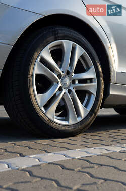 Седан Mercedes-Benz C-Class 2010 в 