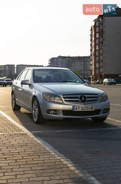 Mercedes-Benz C-Class 2010