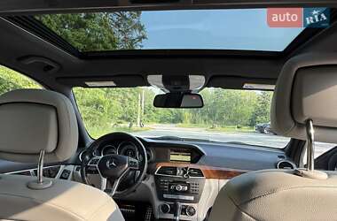 Седан Mercedes-Benz C-Class 2012 в 