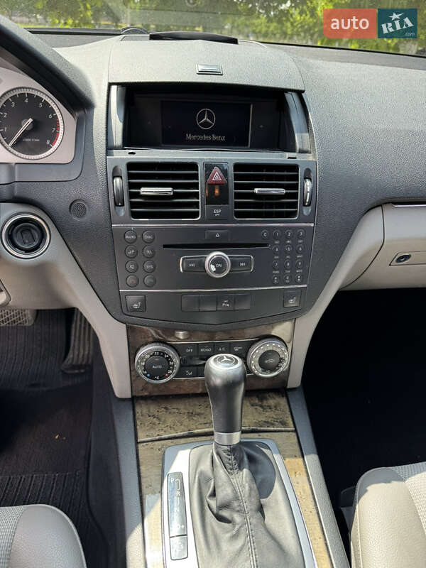 Седан Mercedes-Benz C-Class 2007 в Одессе фото 9 Седан Mercedes-Benz C-Class 2007 в Одессе